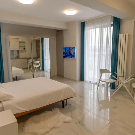 Atlantis & Apartment *